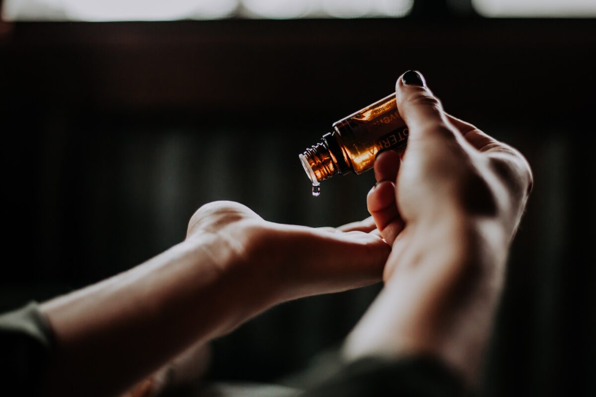 Unsplash Christin-Hume-Frangipani Oil